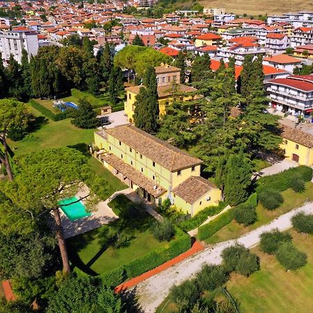 Agriturismo Villa Irelli Castellalto Ngoại thất bức ảnh