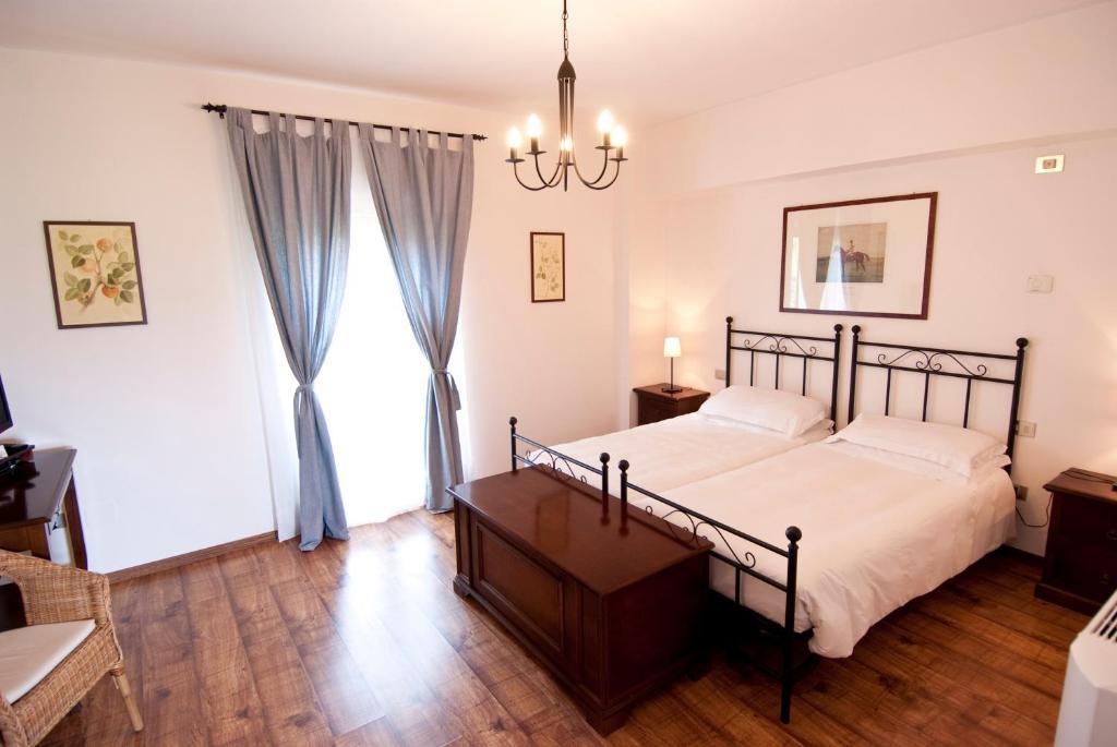 Agriturismo Villa Irelli Castellalto Phòng bức ảnh